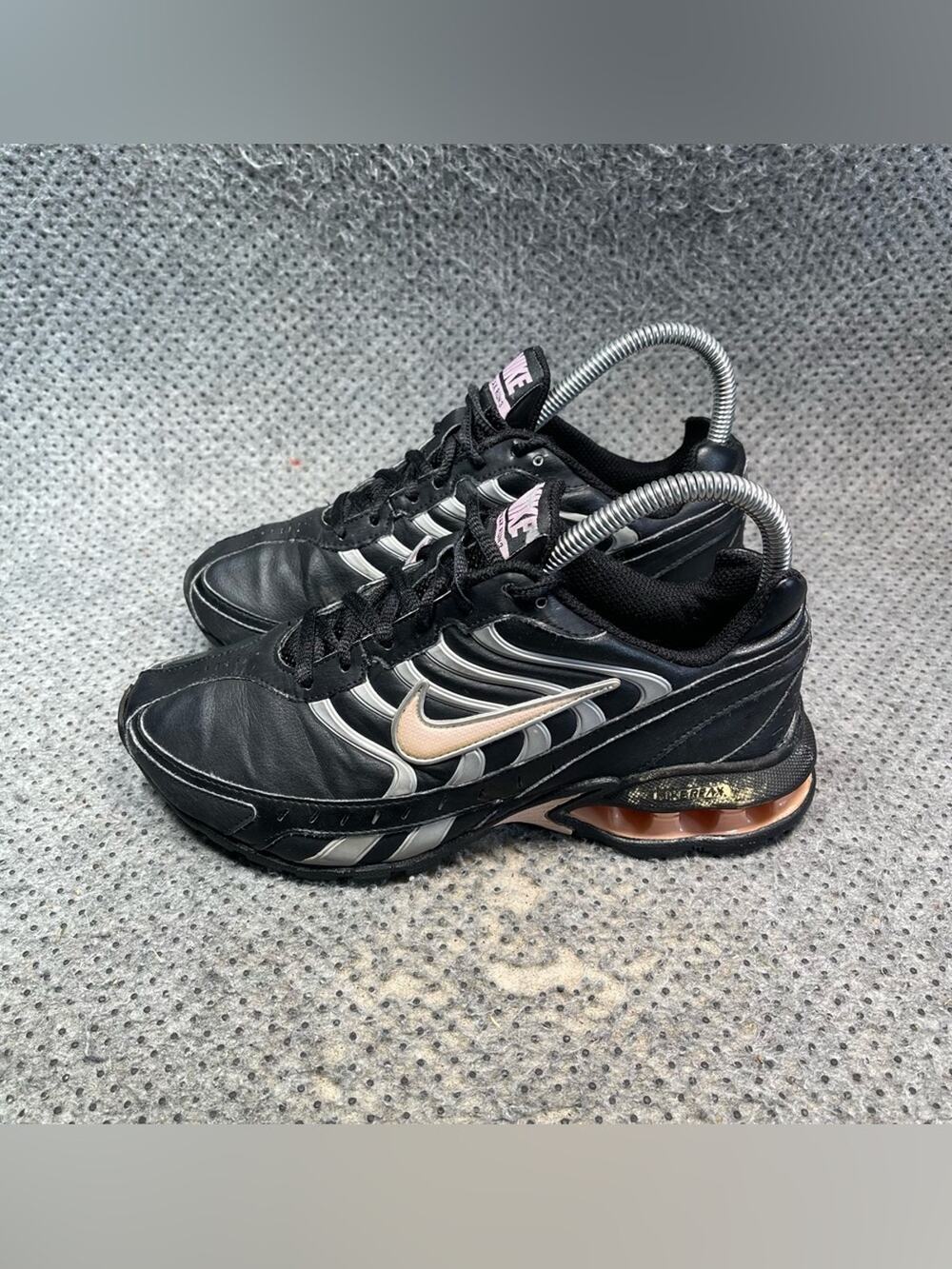 Nike Reax Run 3 Black Pink Running Shoes Size 5.5 Women’s